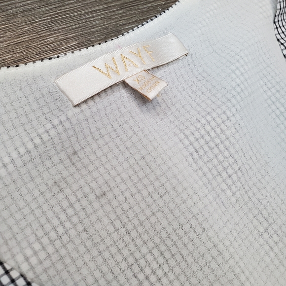 WAYF Long Sleeve Blouse - Picture 7 of 8